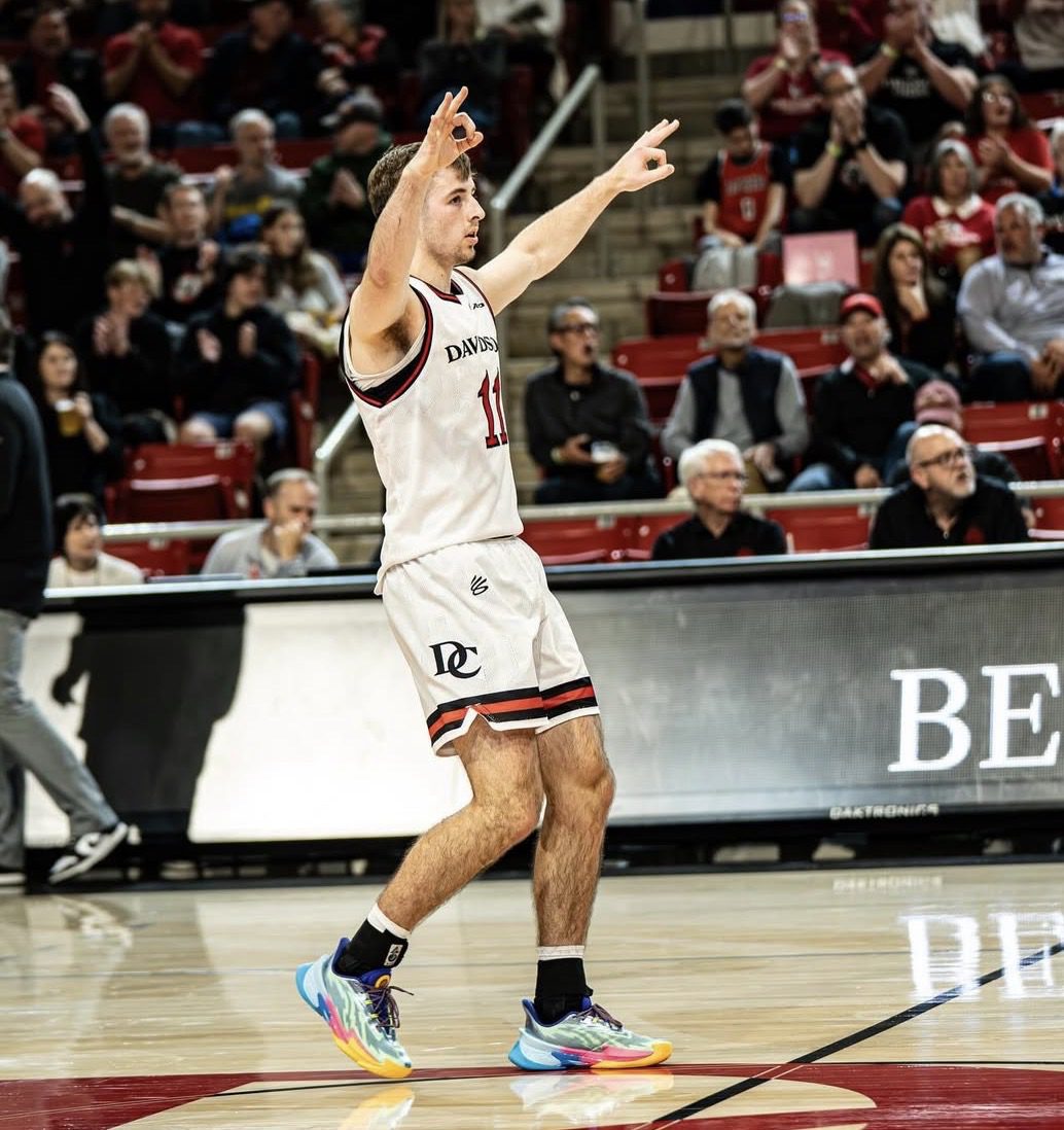 Davidson guard and Lower Merion product Sam Brown. Image courtesy of Sam Brown's Instagram account