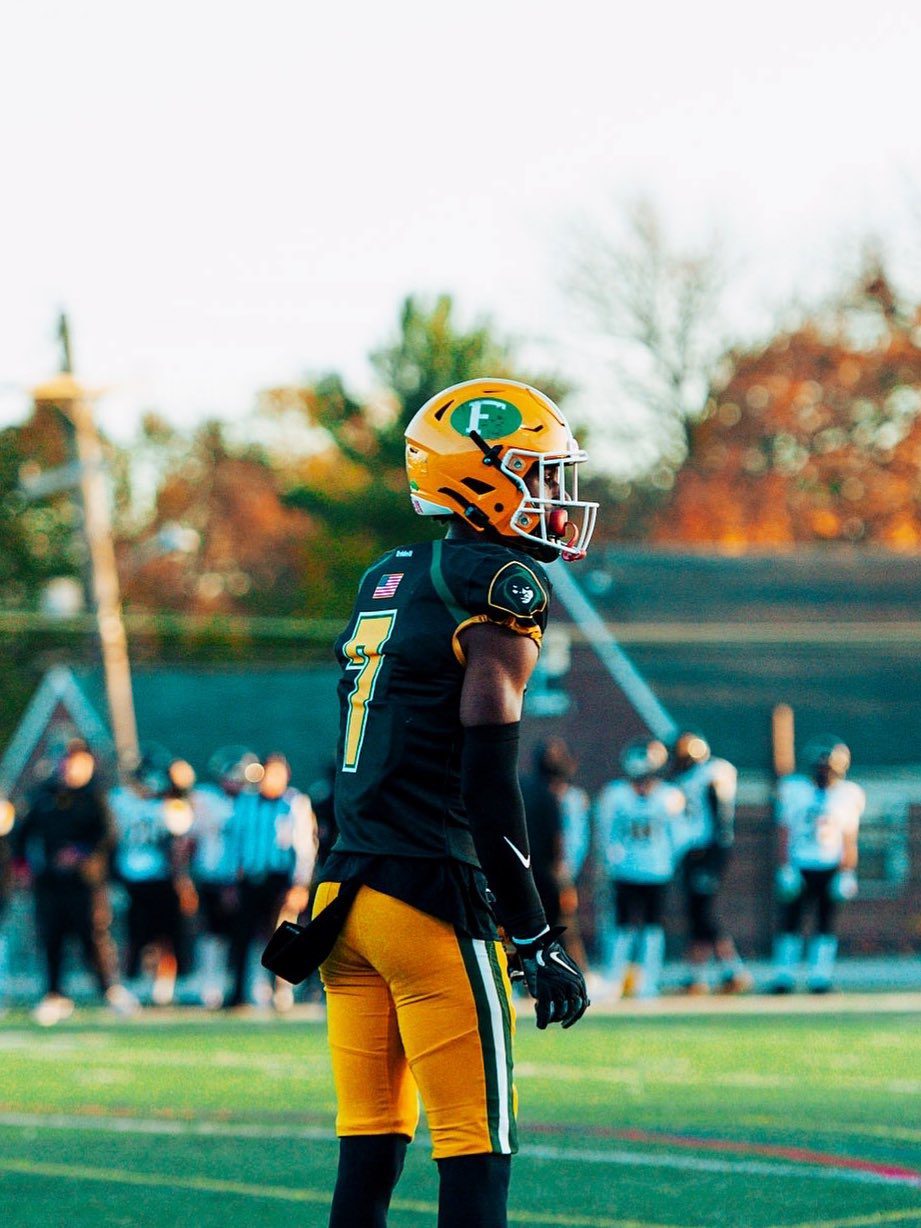 Villanova Football commit and Bonner Prendergast product Josiah Adams. Image courtesy of Josiah Adams' Twitter (X) account.