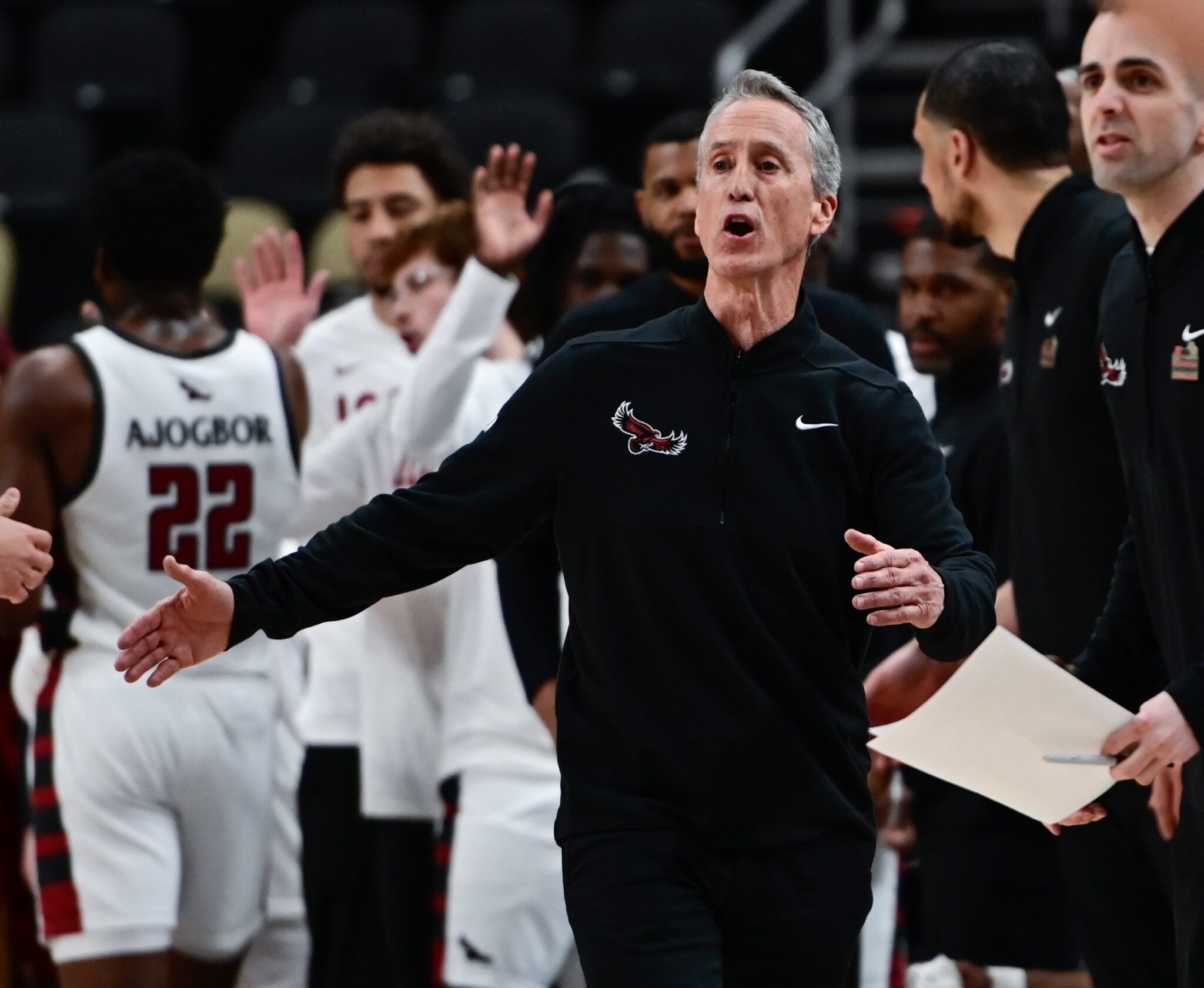 Saint Joseph's head coach Steve Donahue during the Hawks' A-10 quarterfinal matchup against Davidson -- Ed Thompson // Pittsburgh Sports Now