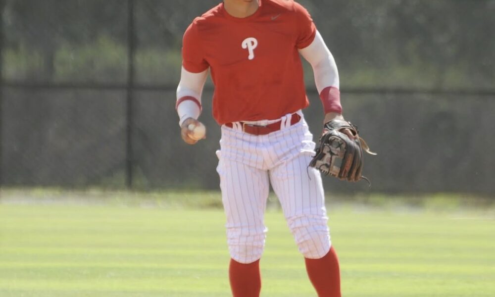Phillies shortstop prospect and international signee Juan Parra. Image courtesy of Juan Parra’s Instagram account.