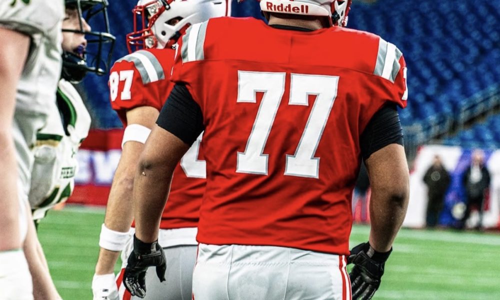 Villanova Football offensive line commit Logan Hernandez. Image courtesy of Logan Hernandez's Instagram account.