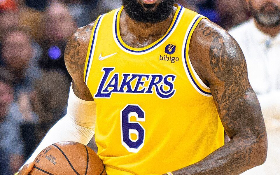Philadelphia 76ers Reaction: LeBron James to South Philly