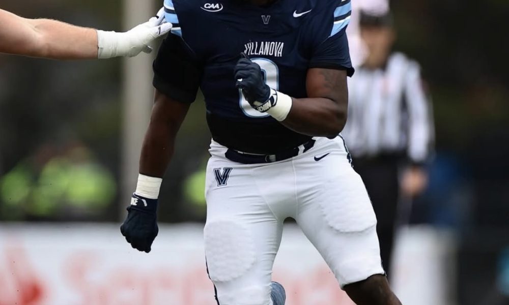 Villanova Football defensive end Capri Martin. Image courtesy of Capri Martin’s Instagram account.