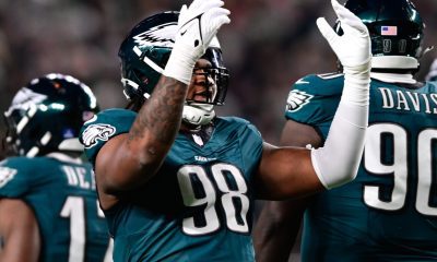Eagles defensive lineman Jalen Carter hypes up the crowd. Ed Thompson/Steelers Now